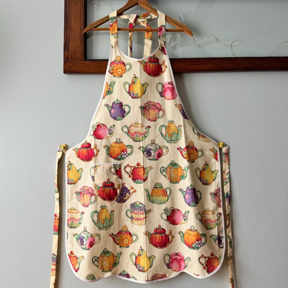 Full Apron Adorable Teapots Baking Cooking Crafting Workwear - Picture 3 of 16